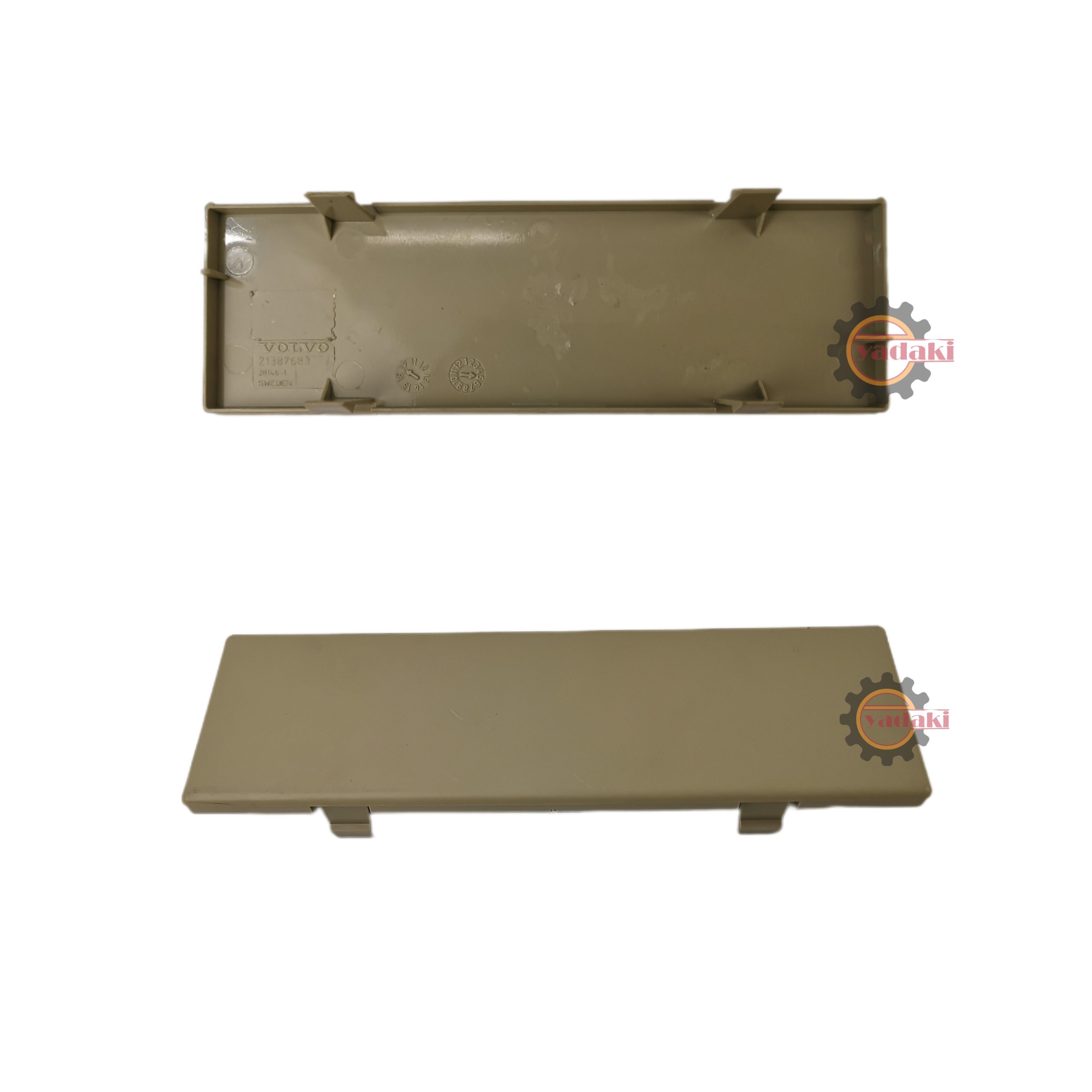 21387683-scaled-1.jpg درپوش یا کورکن رادیو پخش داخل کنسول سقف کوتاه fh4 460 اصلی - تصویر 1